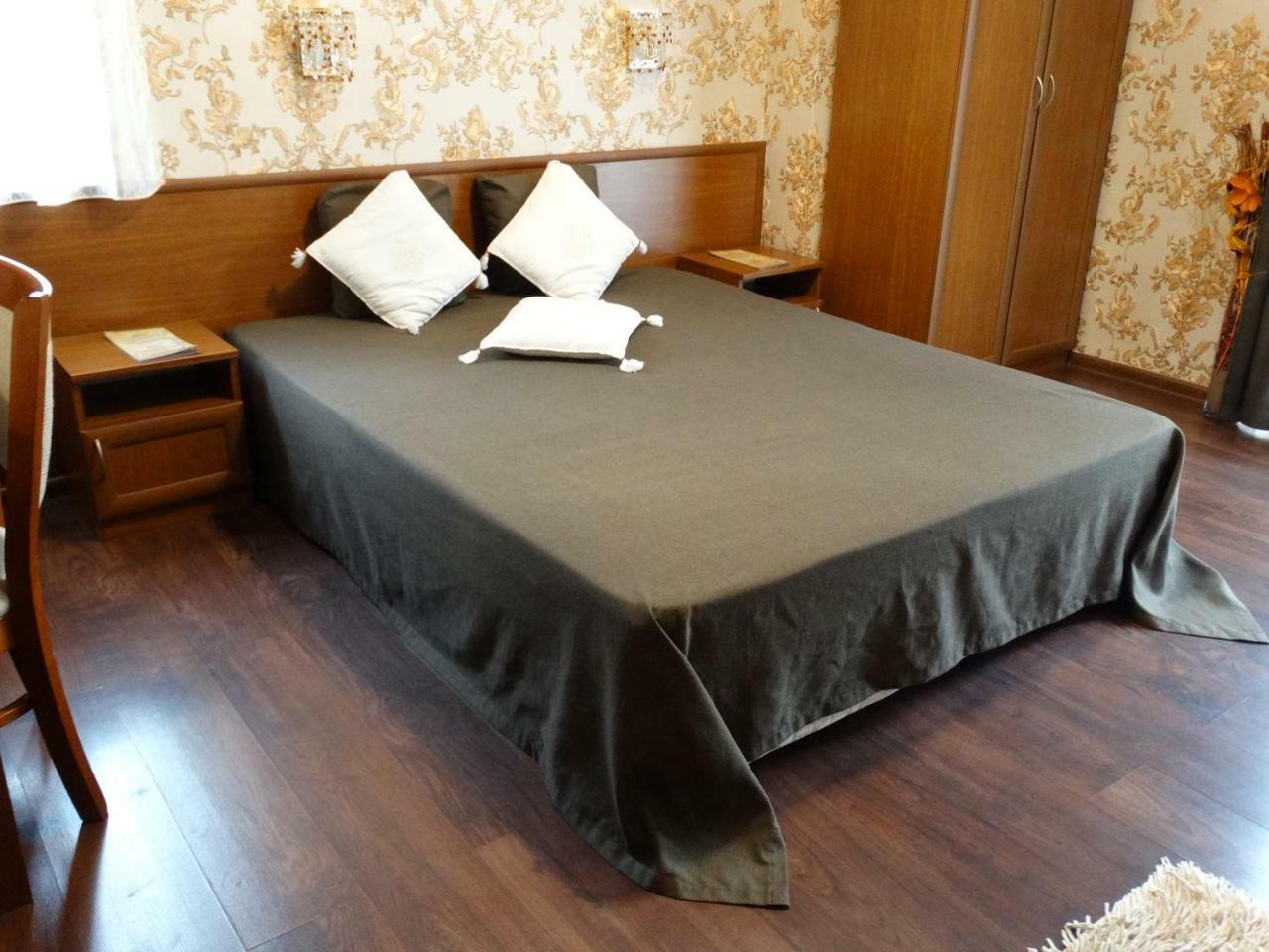 Vesta Hotel Montana Eksteriør billede