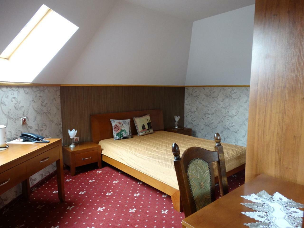 Vesta Hotel Montana Eksteriør billede