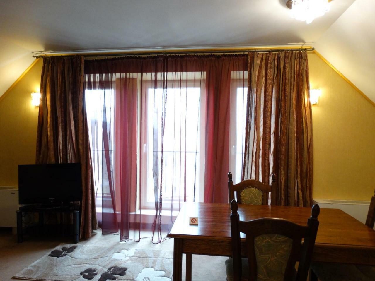 Vesta Hotel Montana Eksteriør billede